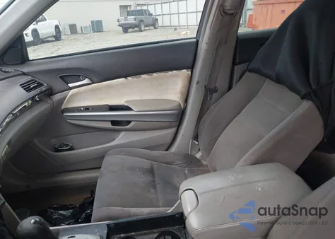 2008 Honda Accord 2.4 Ex from USA, damaged, VIN JHMCP26778C018688